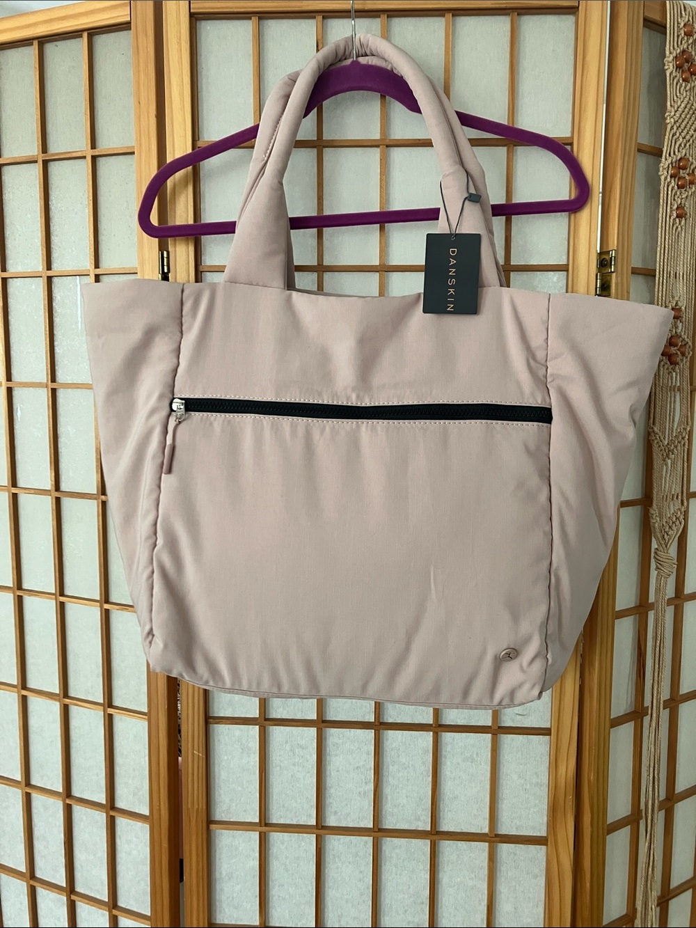 NWT DANSKIN Pale Blush Pink RANAE Large Puffy Tote with Front & Top Zippers
